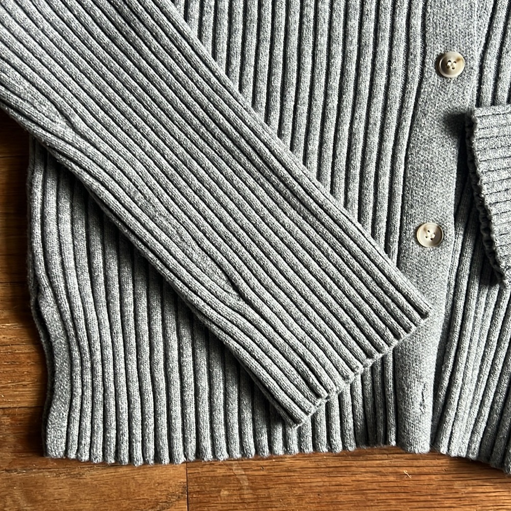 Gray Ribbed Women's Sweater - Picture 3 of 3